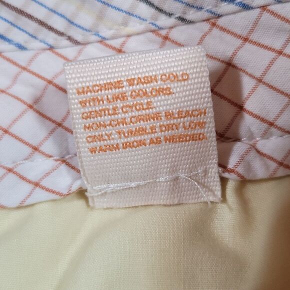 ☔️🔹️J. Crew Yellow Classic Twill Weathered Chino Shorts Size 4 - Picture 9 of 10